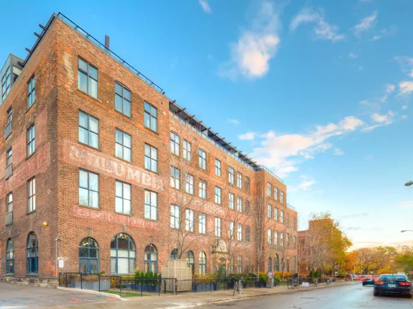 363 Sorauren Ave #109, Toronto, ON M6R 3C1