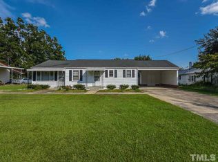 416 Jernigan Rd, Dunn, NC 28334