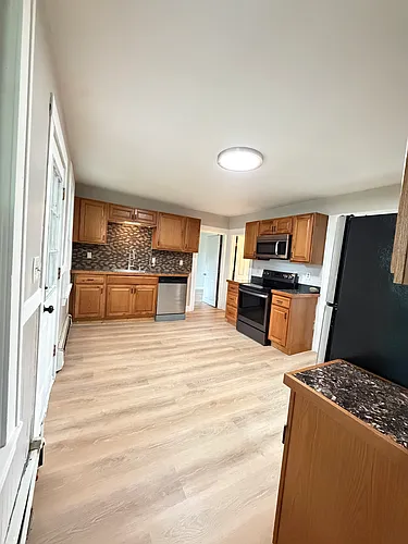 78 Hunters Ave Photo 1