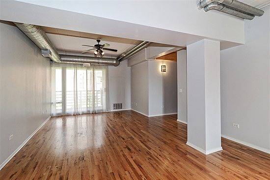 2nd image of 1430 S Michigan Ave APT 412