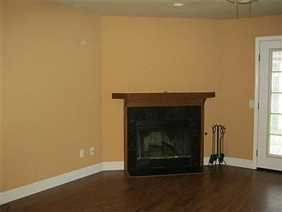 5th image of 309 Allison Ct