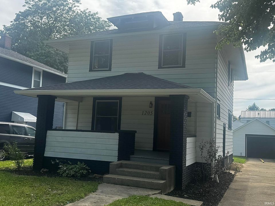 1st image of 1205 Pemberton Dr