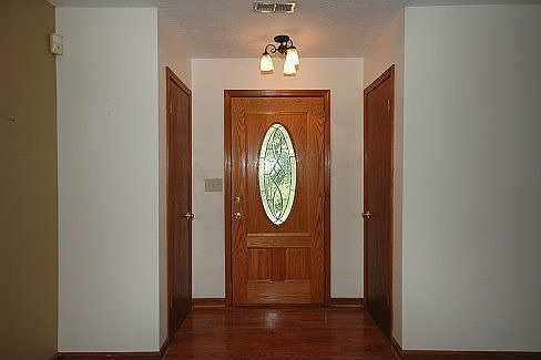 2nd image of 70 Lobhaugh Ln