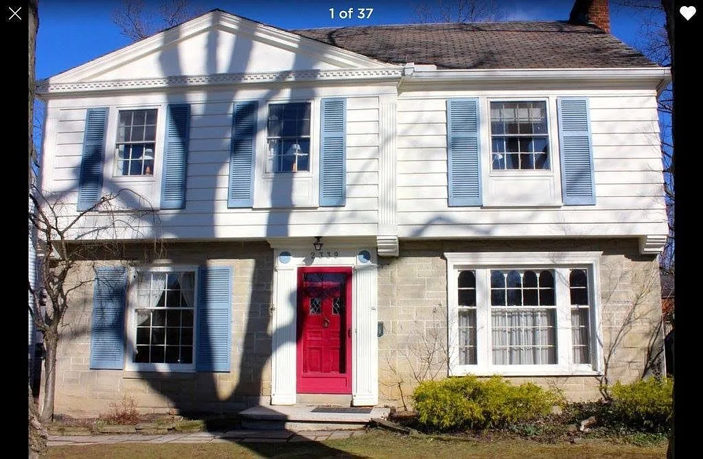 2336 Lalemant Rd photo 1