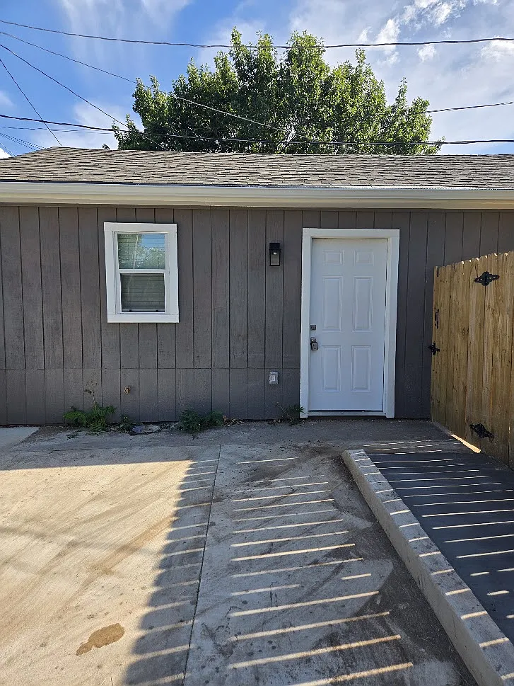 1 bed, 1.0 bath, 504 sqft, $975 — Photo 1