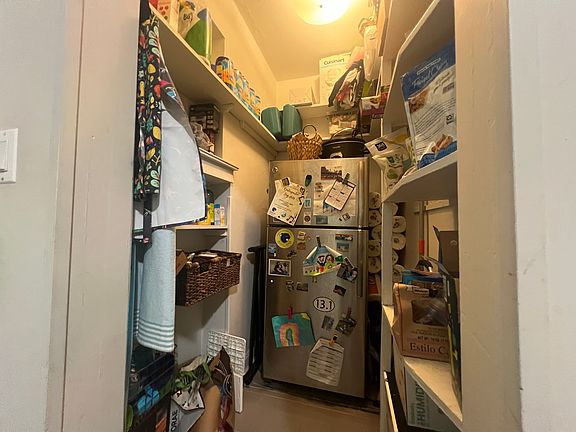 5th image of 5417 N Glenwood Ave APT 2