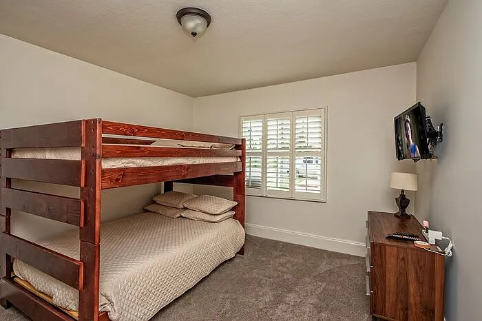 1514 W Windsor Ave #W — Photo 22