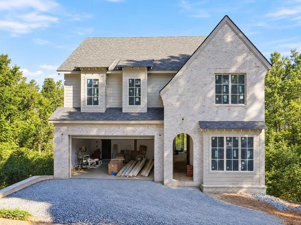 212 Delmont St, Chattanooga, TN 37405