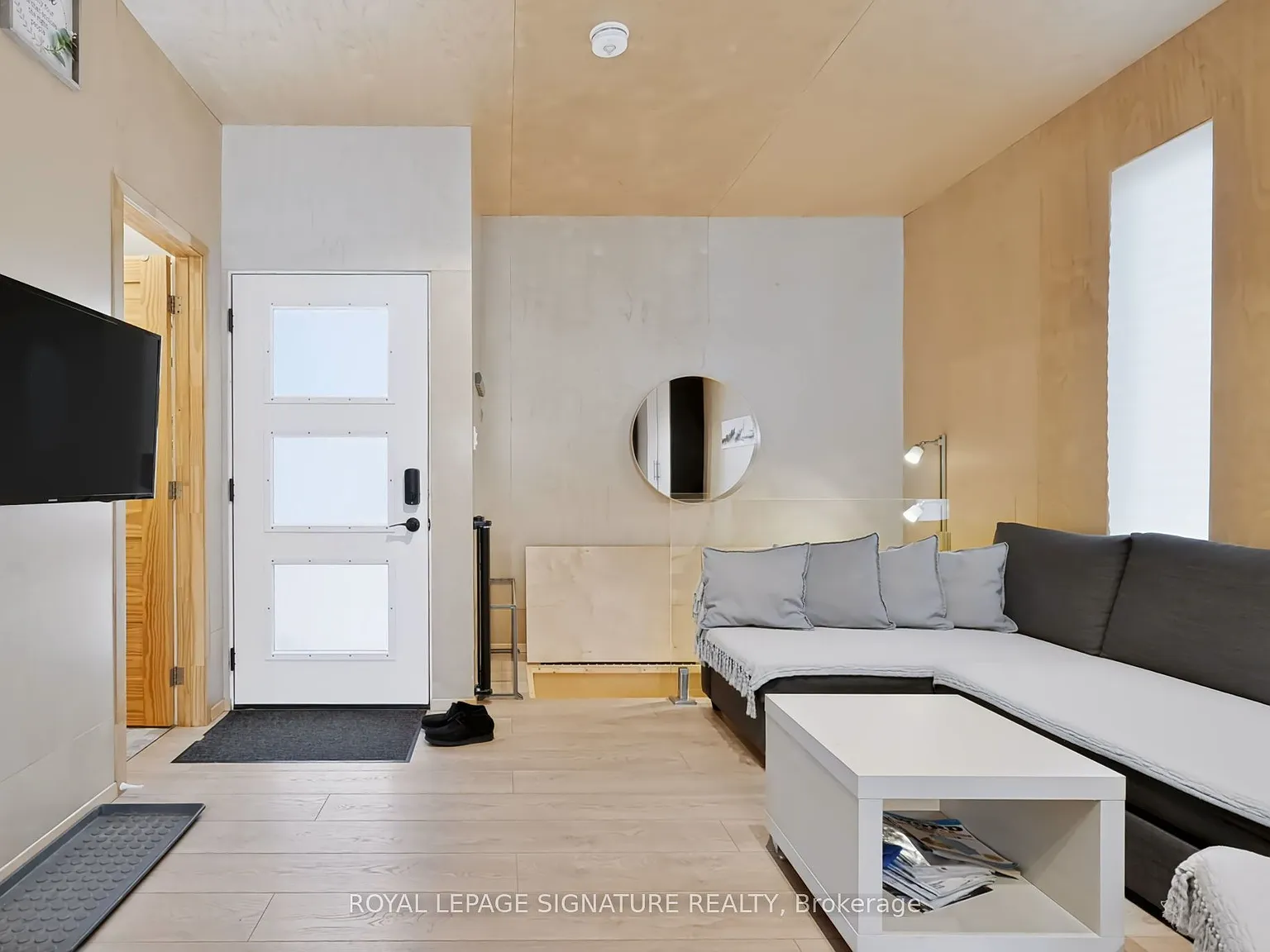 1 bed, $2,100 — Photo 3