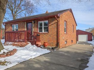 3817 Glover Ave, Des Moines, IA 50315