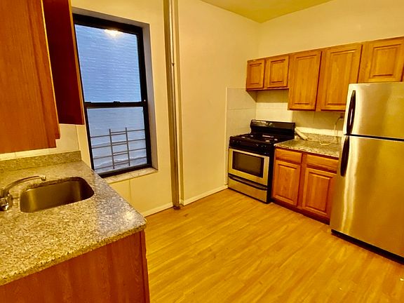 2nd image of 31-22 34th St #2