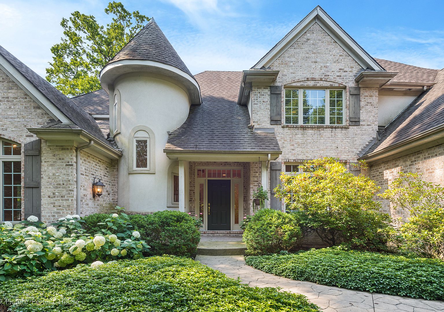 916 Hobson Rd, Naperville, IL 60540 Zillow