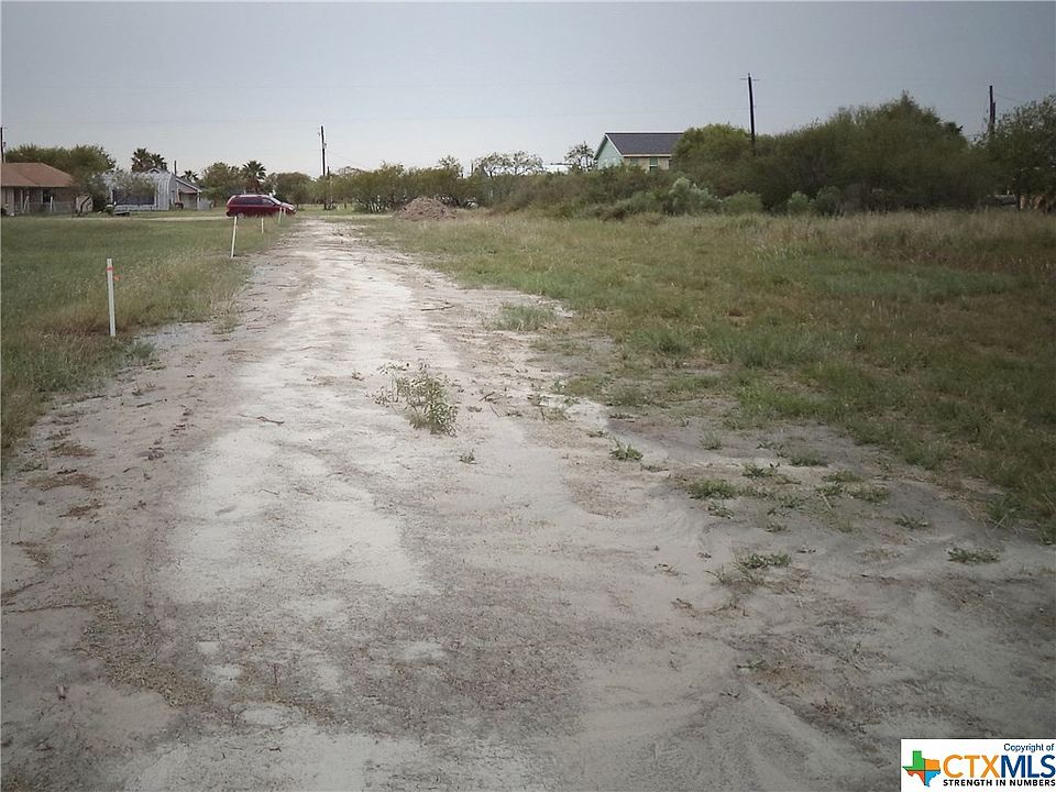 2nd image of 301 S 14th St