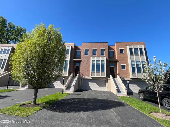 3 Bryn Mawr Court, Albany, NY 12211