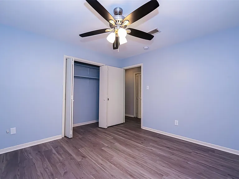 2306 Wallingford Dr — Photo 25