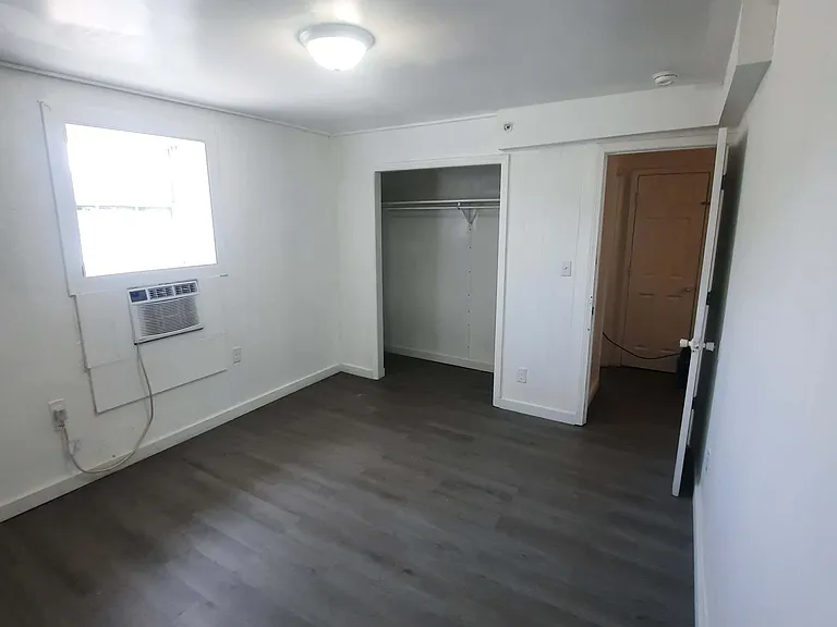 610 S Main St #7 — Photo 8