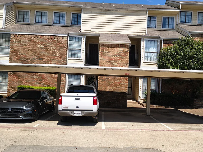 Front View of Condo