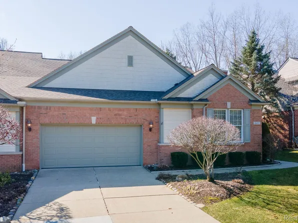 3657 Tremonte Cir S #1, Rochester, MI 48306