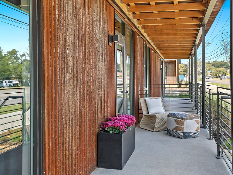 Magnolia Model Patio Magnolia Model Patio
