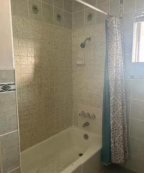 1052 N Obispo Ave — Photo 11