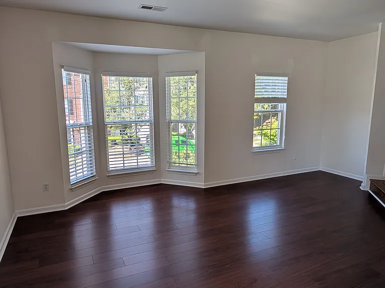 307 Canewood Pl — Photo 8