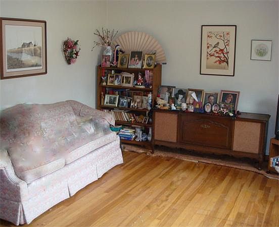 2nd image of 57 Valley View Cir