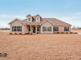 835 John E Sullivan Rd, Byron, GA 31008