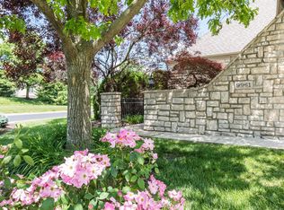 9961 Banbury Ct, Powell, OH