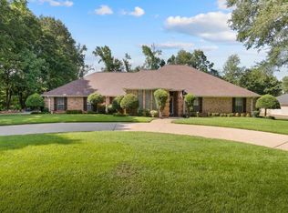 30 Hickory Oak Ln, Texarkana, TX 75501