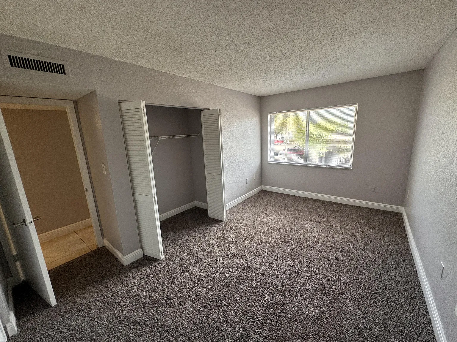 4731 S Texas Ave — Photo 2