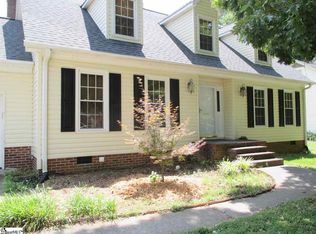 104 Fox Hollow Ct, Simpsonville, SC 29680