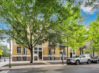 1958 W Byron St APT 5, Chicago, IL 60613