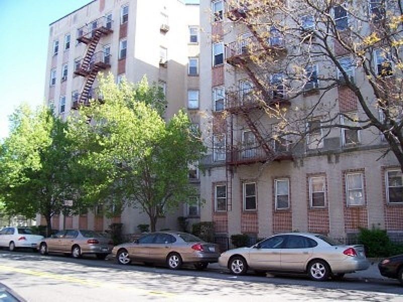 1st image of 41-12 47th Ave #1E