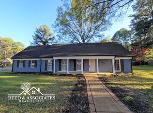 8403 Pine Valley Ln, Germantown, TN 38139