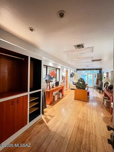 2 bed, 1.0 bath, $1,700 — Photo 3