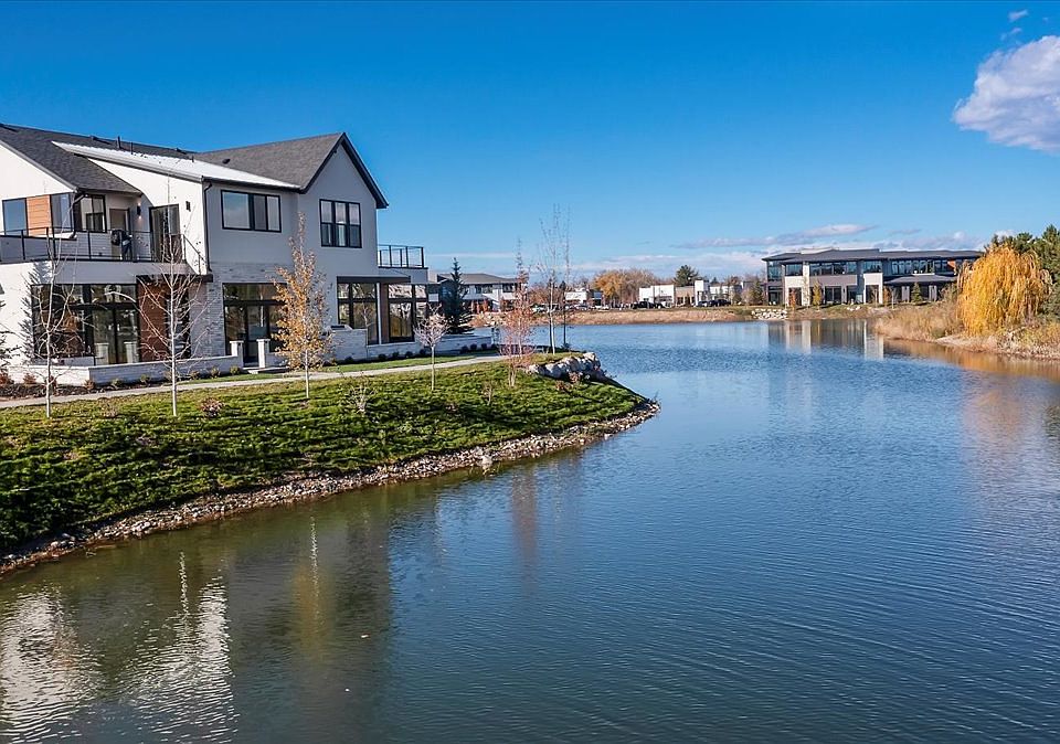 Lakeside Elevation 1
