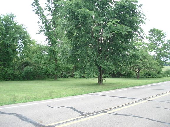 2nd image of 12985 Wood Road