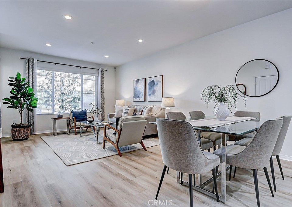 1st image of 6020 Seabluff Dr Unit 136