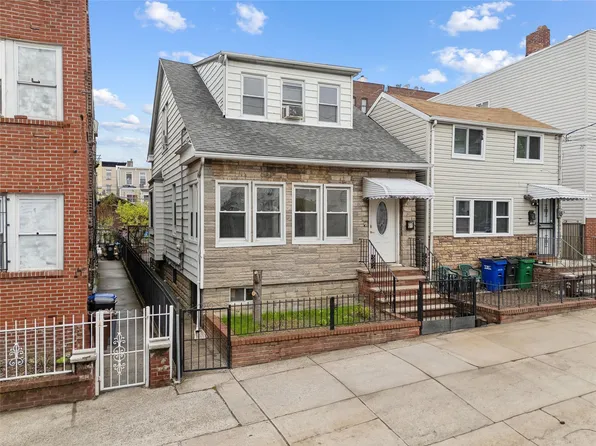 69-27 43 Avenue, Woodside, NY 11377