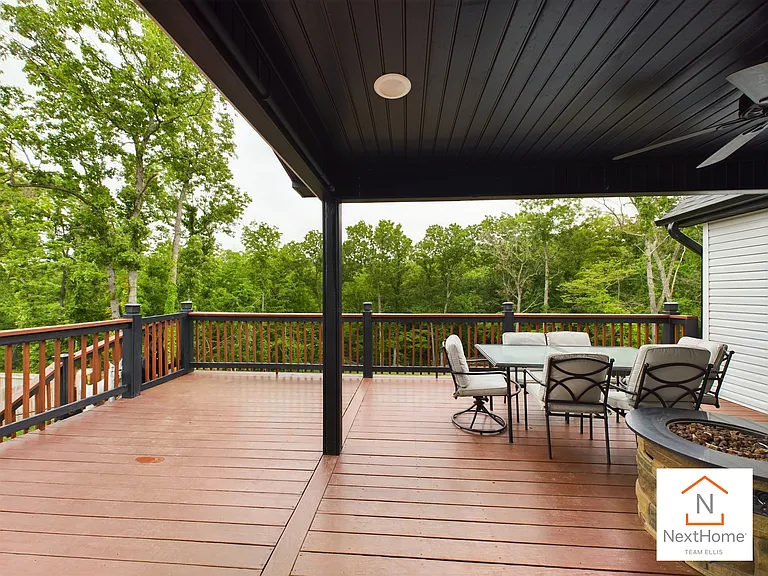 112 Alice Dr — Photo 25
