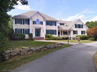 110 Pheasant Dr, East Greenwich, RI 02818