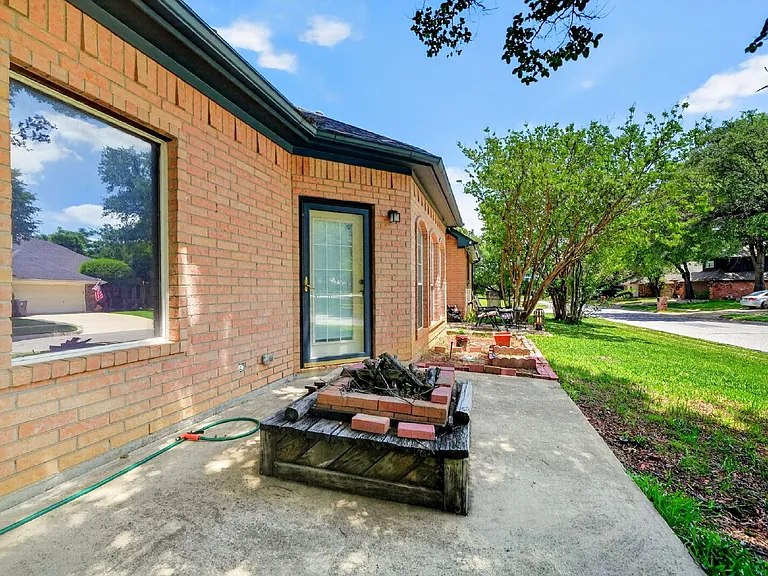 5108 Foxhaven Ct — Photo 32