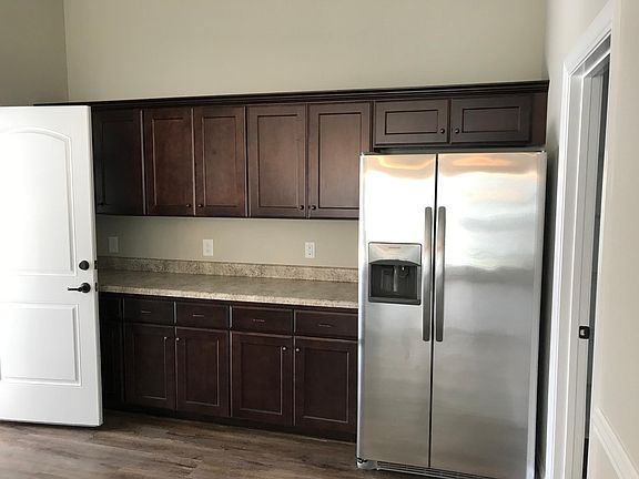 4th image of 2304 B Sweet Bay Dr