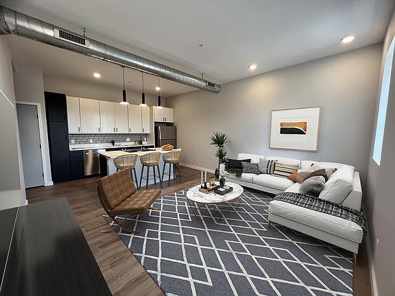 5th image of 3201 Morganford Rd #403
