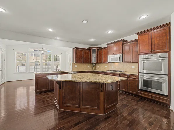 15198 Jennerette Ln, Woodbridge, VA 22193