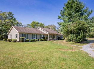 19 Gemini Way, Summit Point, WV 25446