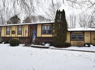 503 Maryl St, Burlington, WI 53105