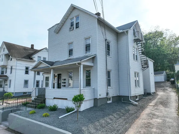 490 East Street, New Britain, CT 06051