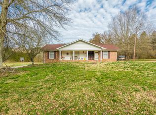 709 W Raccoon Valley Dr, Heiskell, TN 37754