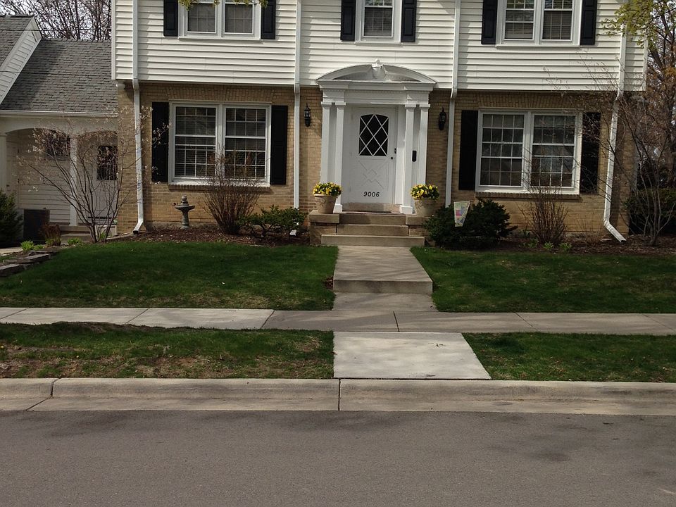1st image of 9006 W. Meinecke Avenue